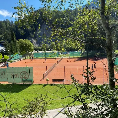 公寓 Sport & Sunny Cosy Alpine Retreat *