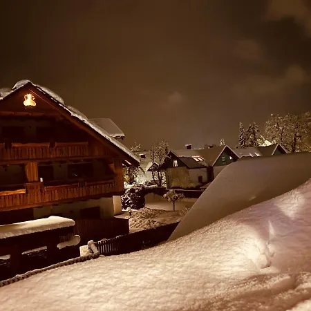 Sport & Sunny Cosy Alpine Retreat
